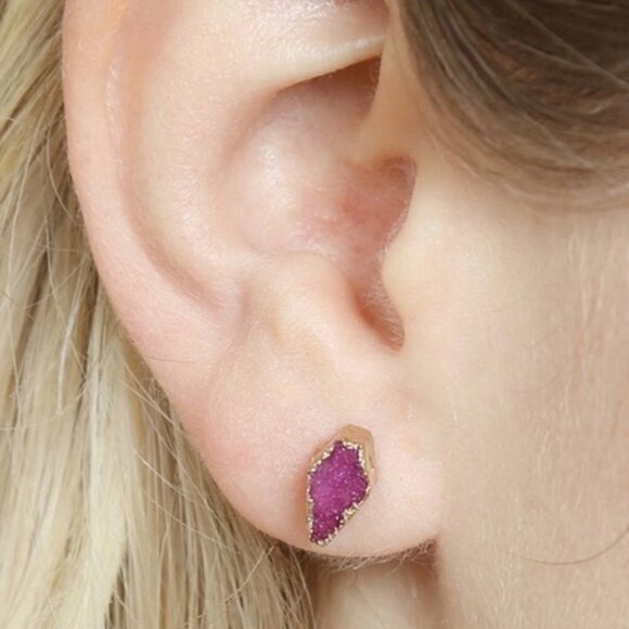 GORGEOUS DRUZY STUD EARRINGS. - Picture 1 of 3